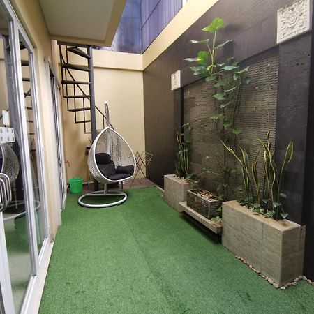 Platinum Setramurni Guest House Bandung 3Br Esterno foto