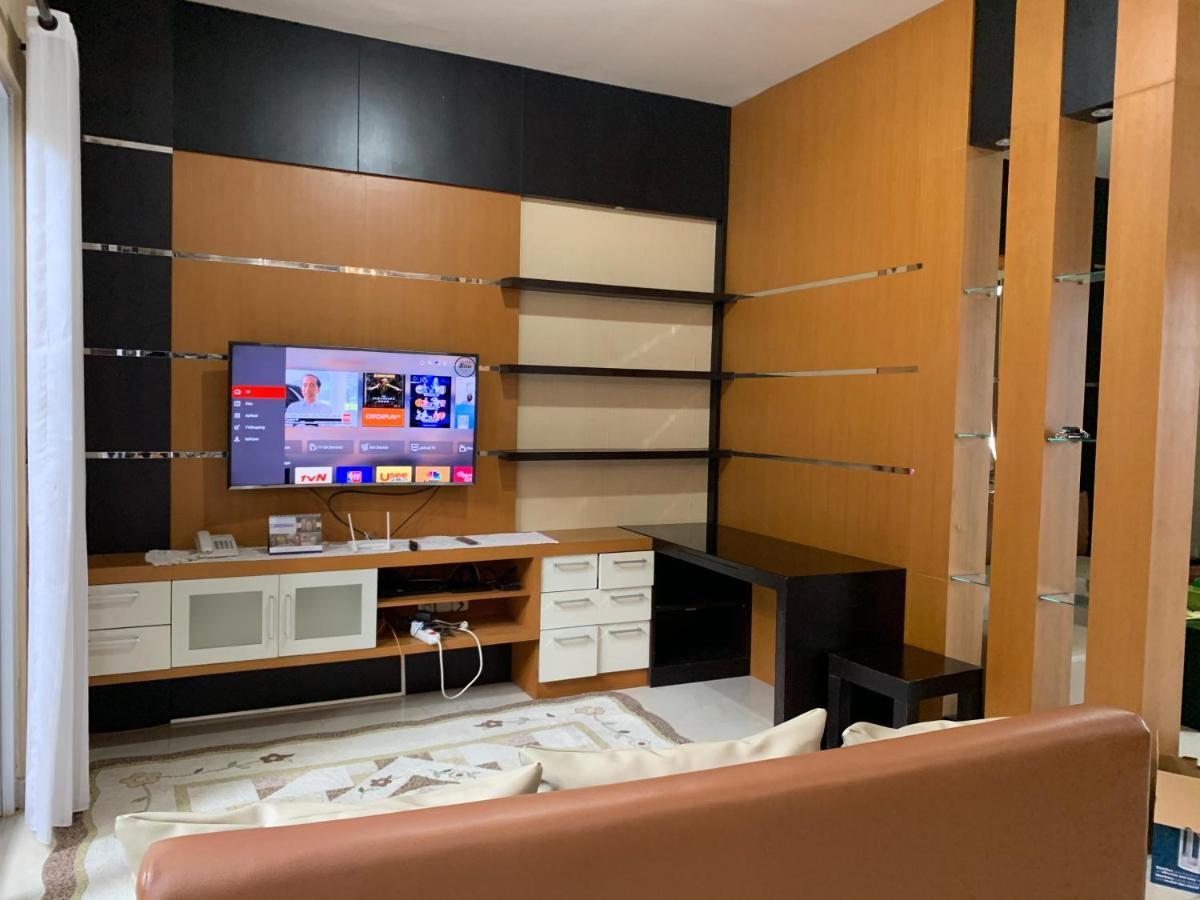 Platinum Setramurni Guest House Bandung 3Br Esterno foto